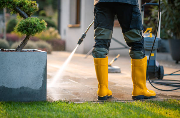 Best Pressure Washing Siding  in Stockton, KS